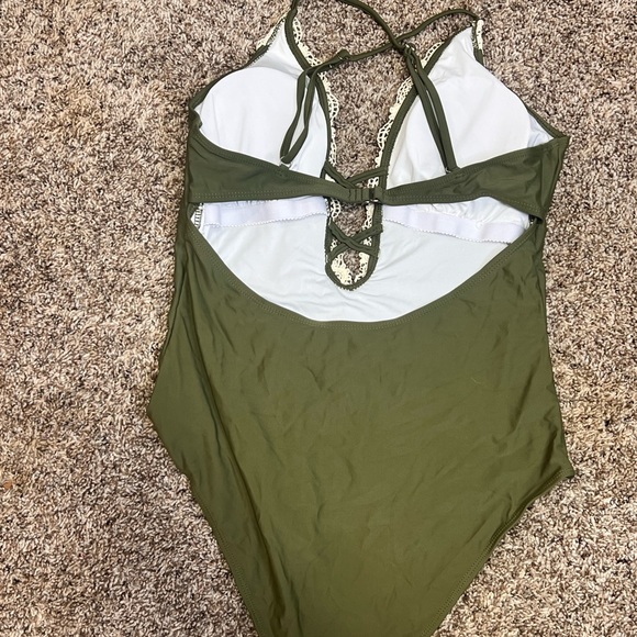 Cupshe Swimsuit One Piece Low Cut Adjustable Straps Lacey Accents Olive Green - Picture 9 of 11